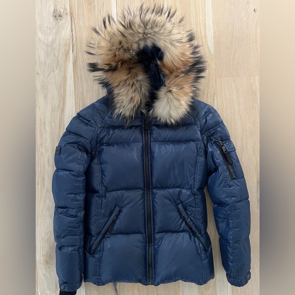 Sam. Girls Elsa Hooded Down Jacket in Navy Size 14